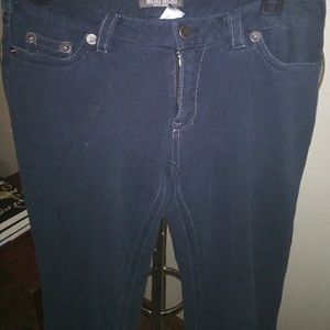 Bisou Bisou Jeans